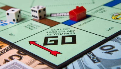 Passing GO and collecting £200